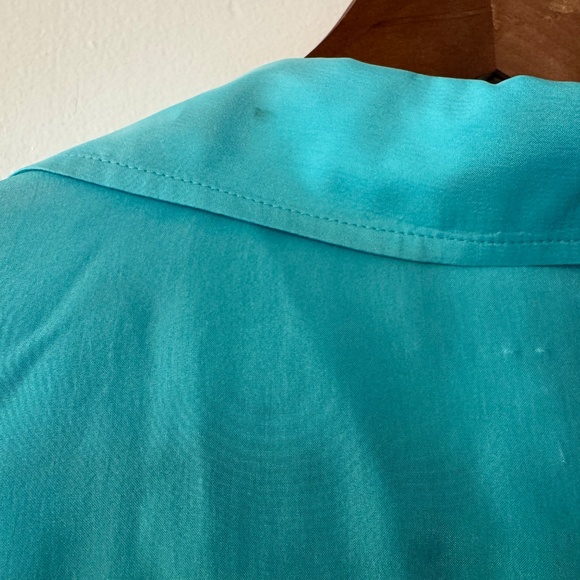 Silk Tommy Bahama Blouse - Picture 5 of 5